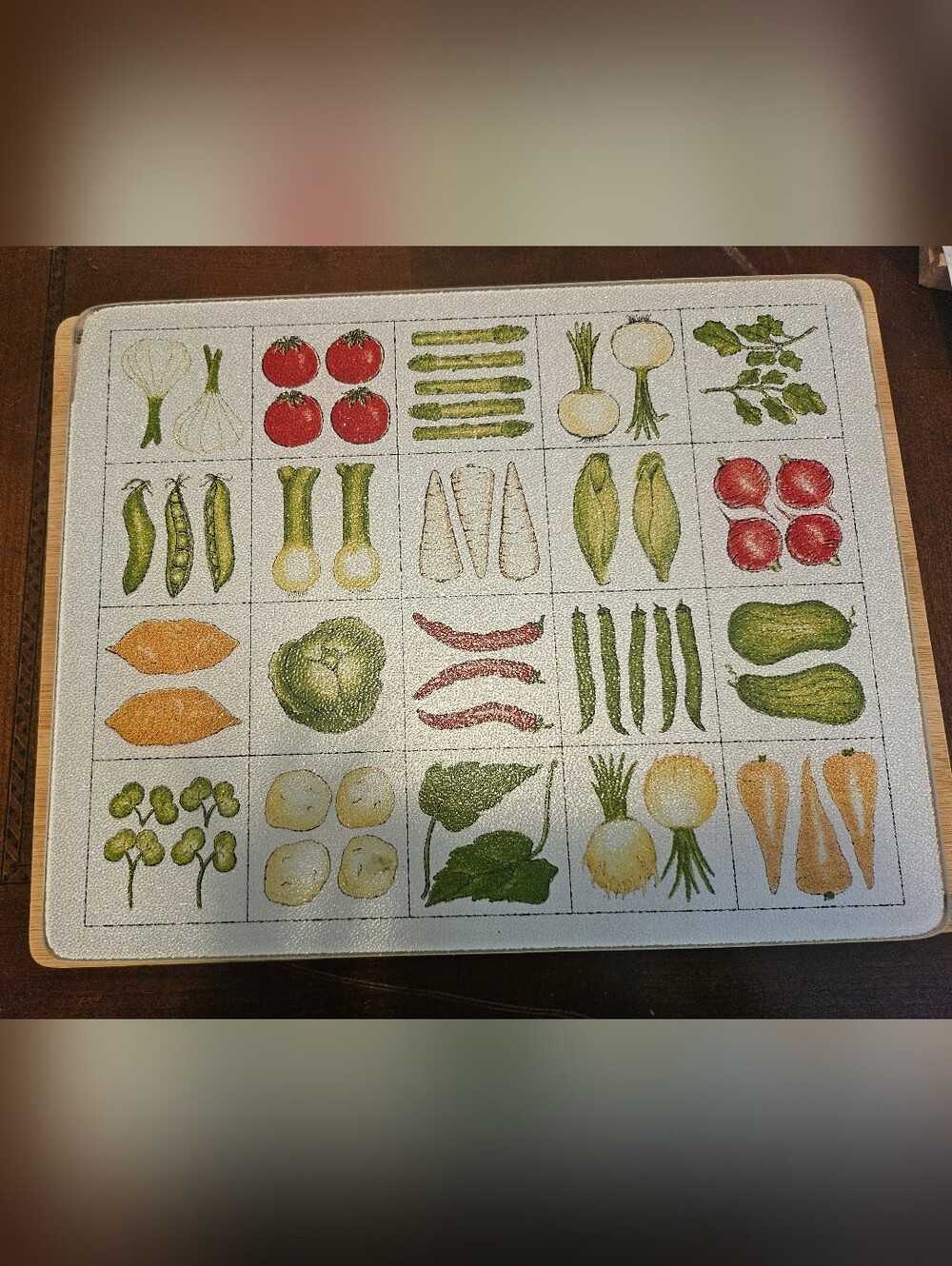 Vintage 1980's Vegetable Cutting Board